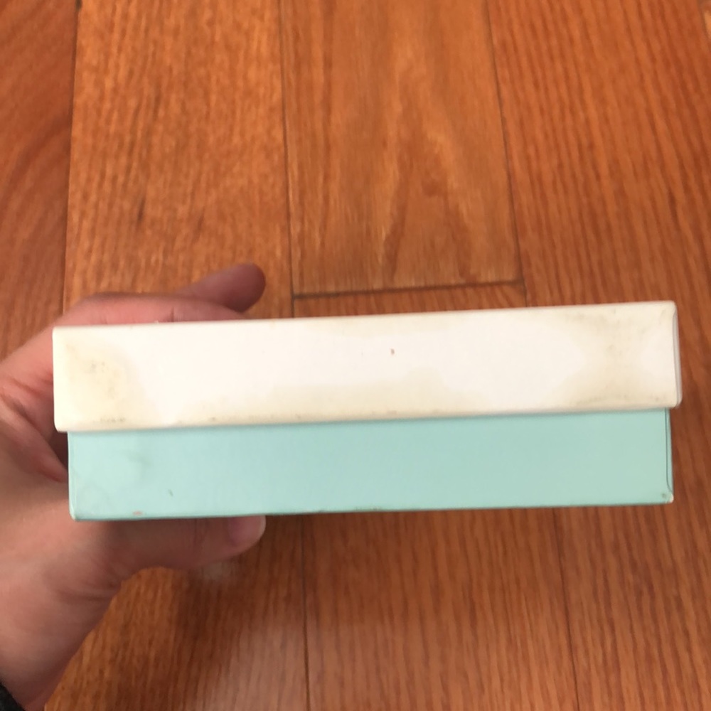 ❤️ 3/$10 ❤️ UWP No. 5 Sea Salt and Chai Tea Soap - Picture 5 of 7